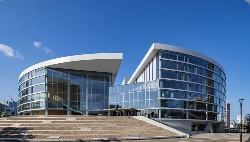 〒810-0001 福岡県福岡市中央区天神5丁目1-23